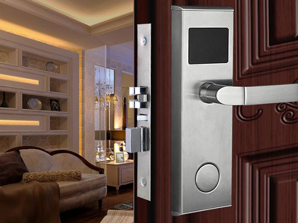 建水24小时上门开锁公司