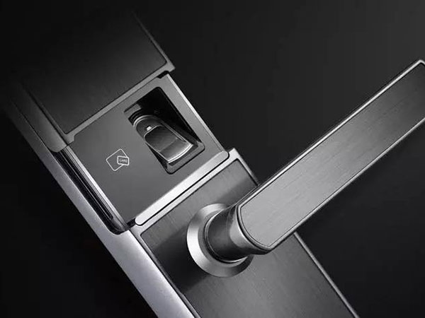 建水24小时上门开锁公司