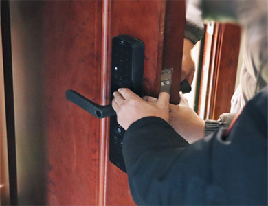 建水24小时上门开锁公司